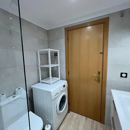 Apartment En Zona Tranquila De Av-55 Empuriabrava